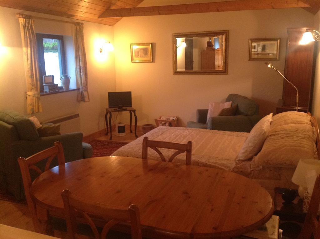 White House Farm Bed and Breakfast Hindolveston Habitación foto