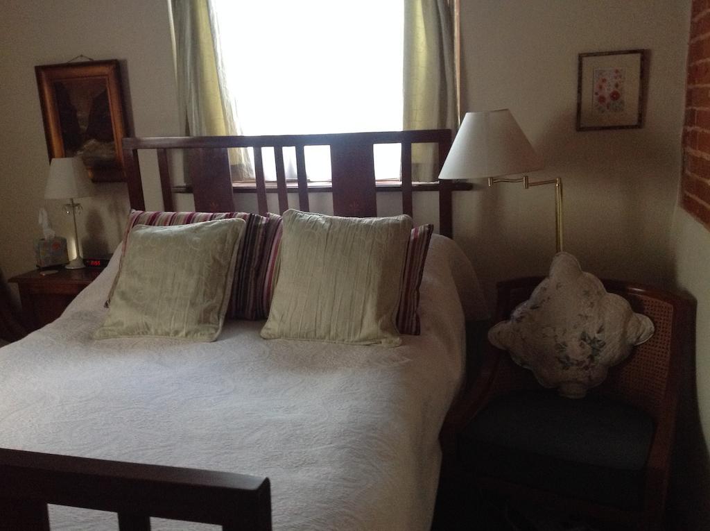 White House Farm Bed and Breakfast Hindolveston Habitación foto